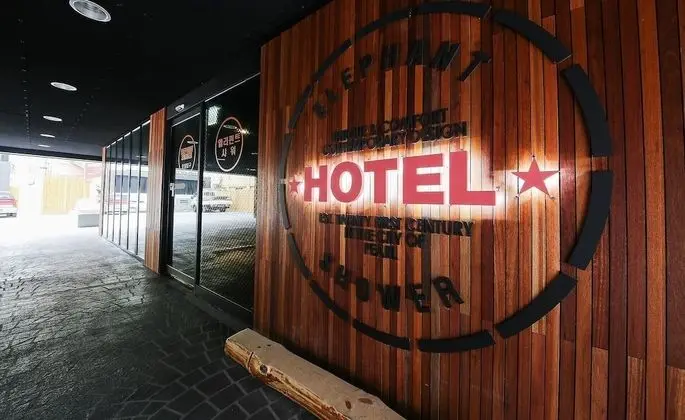 Elephant Shower Hotel