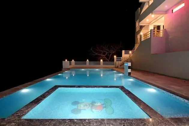 Elet Prima- A Luxury Boutique Resort - Havuz