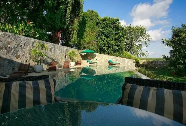 Elevated Villa Overlooking Tranquil Koggala Lake - Oda