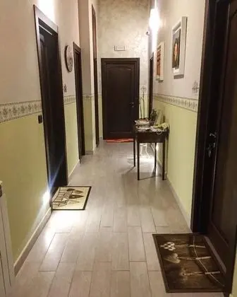 Eleven Bed & Breakfast - Lobi