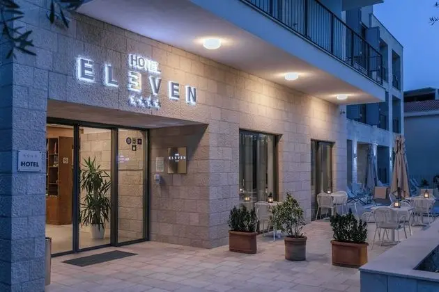 Hotel Eleven