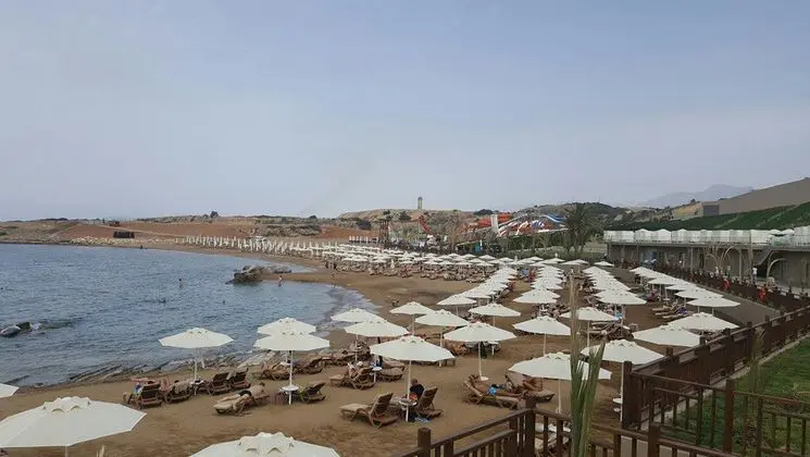 Elexus Hotel Resort - 9