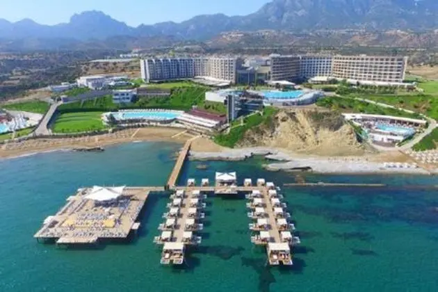 Elexus Hotel Resort - 1
