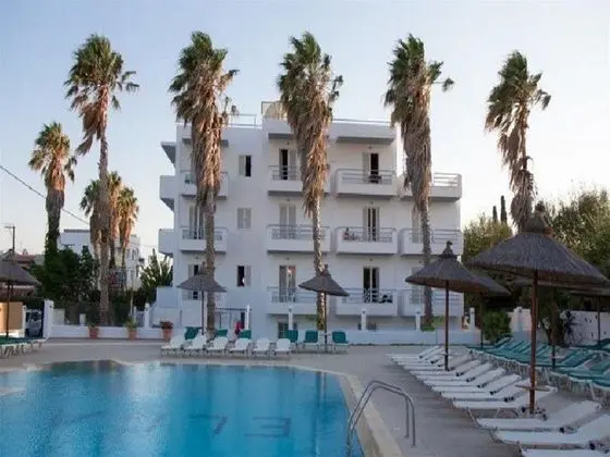 Elga Aparthotel