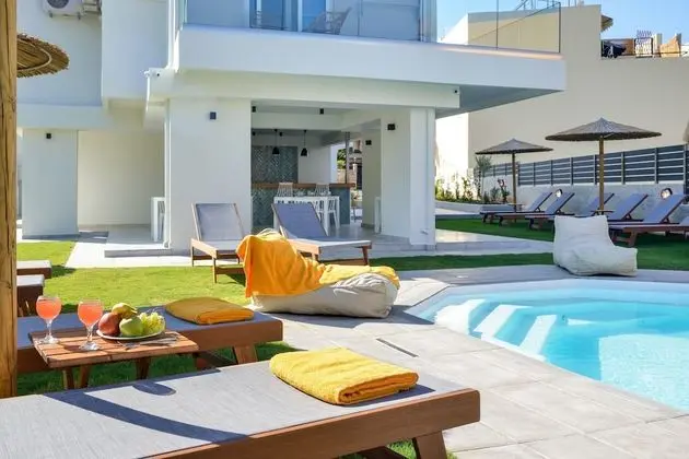 Elia Kalamaki Hotel - Havuz