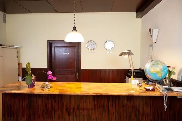 Elim Hotel - Lobi