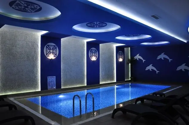 Elips Royal Hotel & Spa - Havuz
