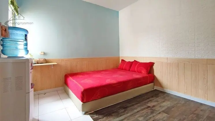 Elis Room at Aeropolis by Ruang Nyaman - Oda