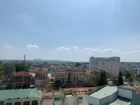 Elisa Hotel