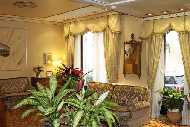 Hotel Eliseo - Lobi