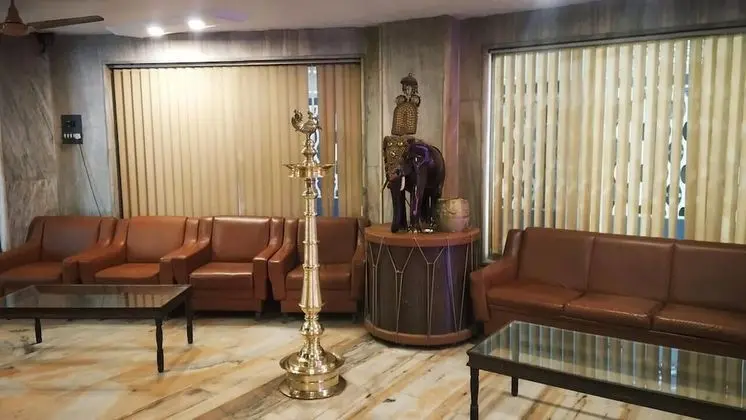 Hotel Elite International Thrissur - Lobi