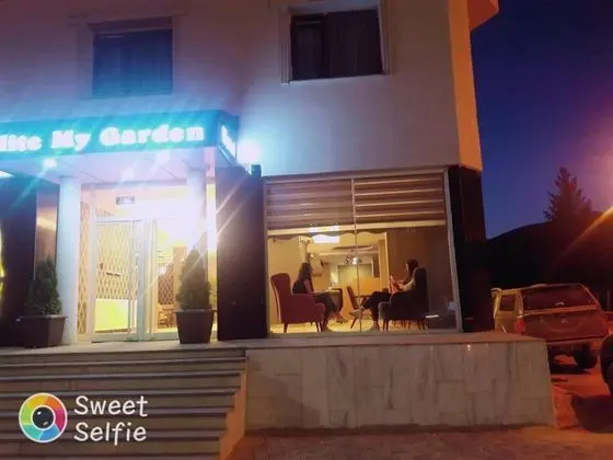 Elite My Garden Hotel