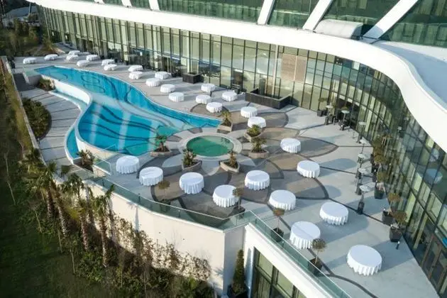 Elite World Grand İstanbul Küçükyalı - Havuz