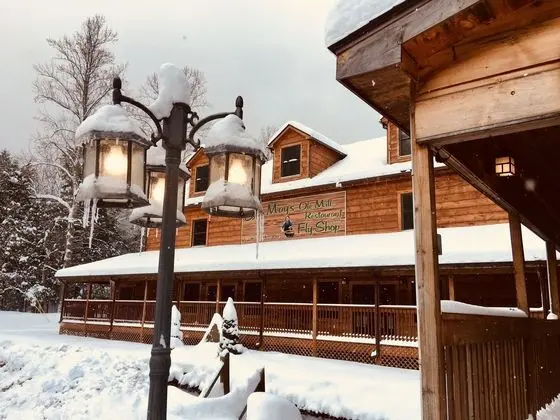 Elk Springs Resort - Dış Mekan