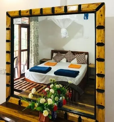 ELLA NATURE NEST