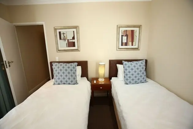 Ellefsen Suite 117