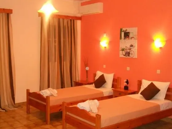 Elli Marina Studios & Apartments - Oda