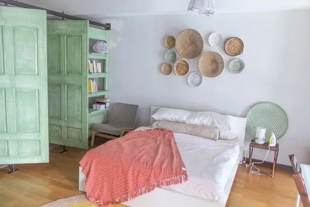 Ellina's Staycation Regalia - Öne Çıkan Resim