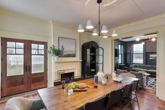 Elliot by Avantstay Historic Character Home in Great Location! - İç Mekan
