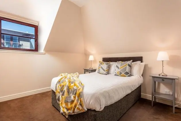 Elliot Suite No9 - Donnini Apartments - Oda