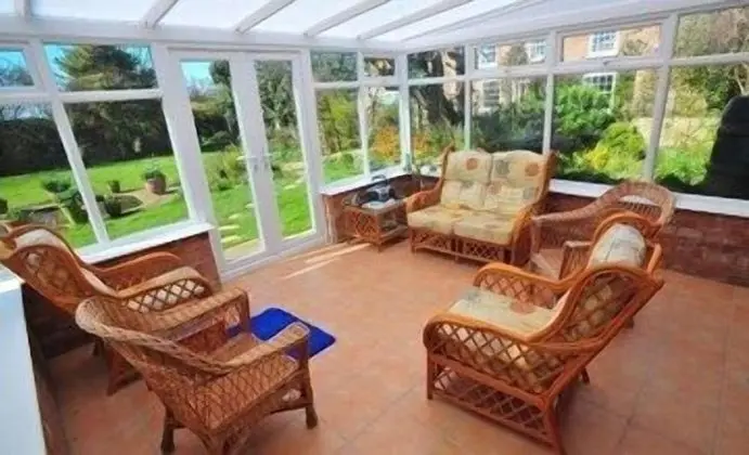 Elm Tree Farm Bed & Breakfast - Bar