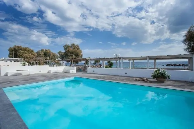 Elmarel Villas