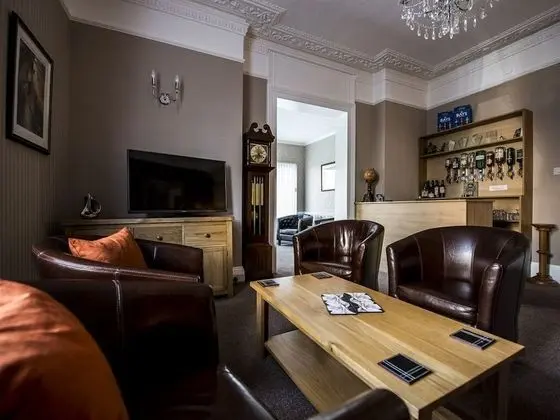 Elmdene Hotel - Bar