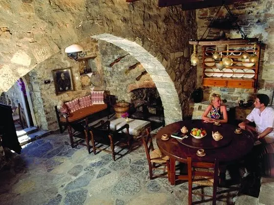 Elounda-bay View Greek Apartment With Private Terrace - Yerinde Yemek