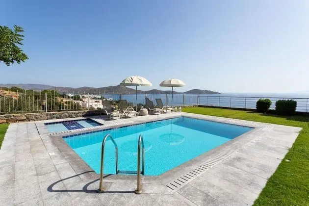 Elounda Olea Villas and Apartments - Havuz