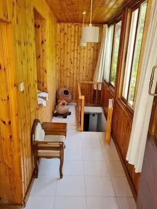 Elpiniki's Old Three Bedroom House - Oda Düzeni
