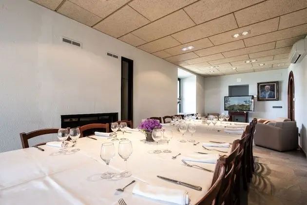 Els Angels Hotel & Restaurant Girona - Yerinde Yemek