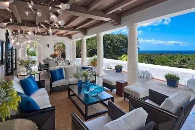 Villa Elsewhere