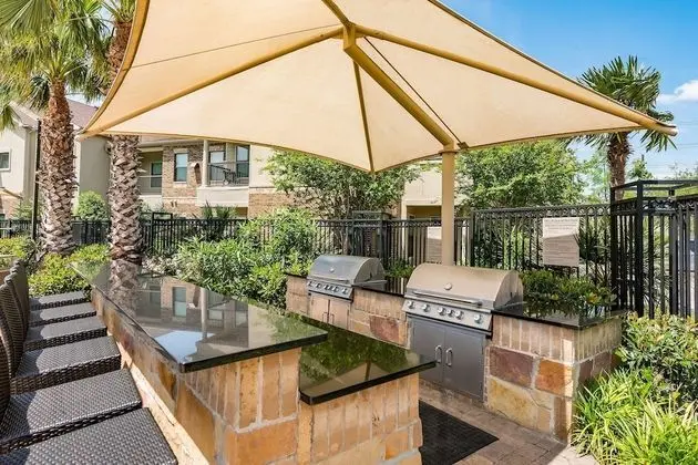 The Elvis Presley Urban Luxury Apts Austin
