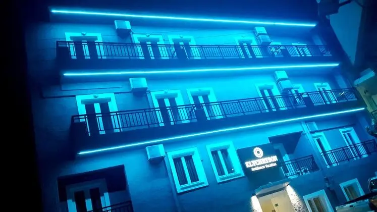 ELYCHRYSON Apartments/HOTEL