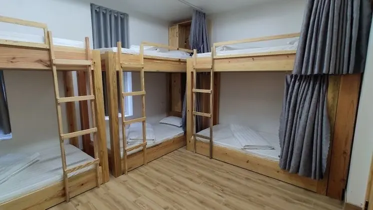 Elysian Homestay - Hostel - Oda