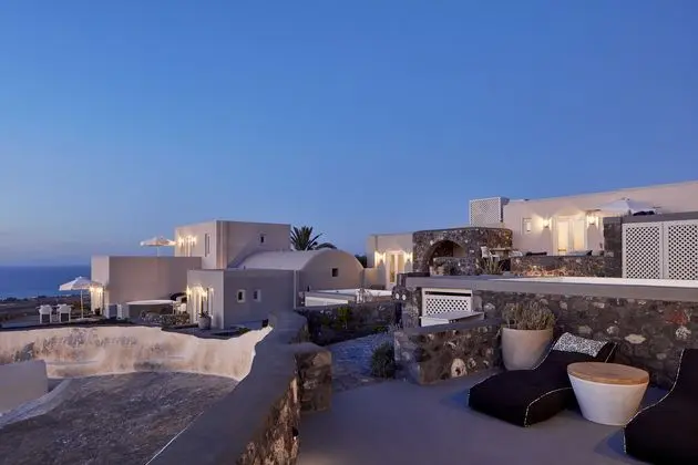 Elysian Santorini