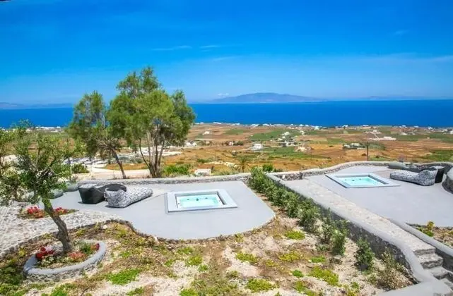 Elysian Santorini Oia Luxury Cave Villa With Outdoor Hot Tub With Sea Sunset View