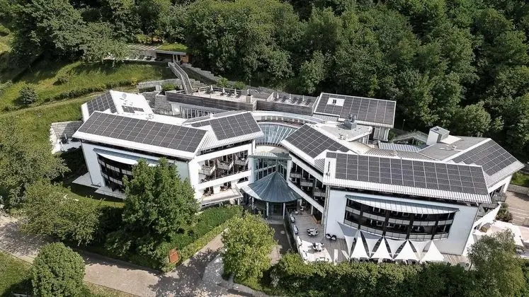 ElzLand Hotel Pfauen WELLNESS, SPA & VITALIS HOTEL - Dış Mekan