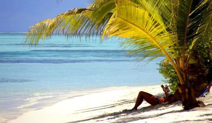 EM Beach Maldives - Plaj