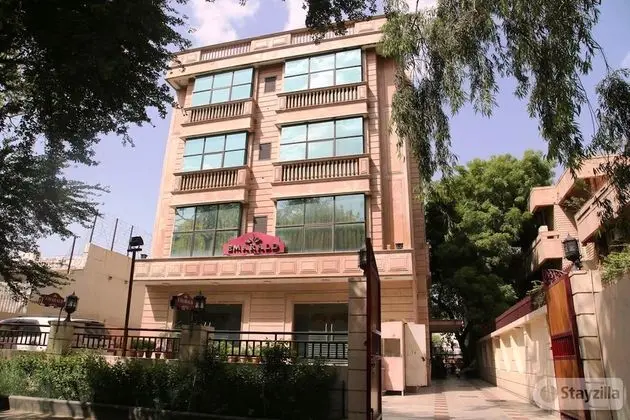 Hotel Emarald