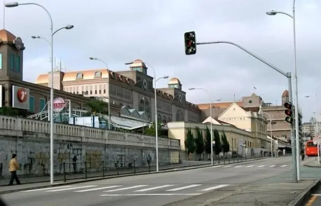 Hotel Embaixador de Curitiba - Dış Mekan