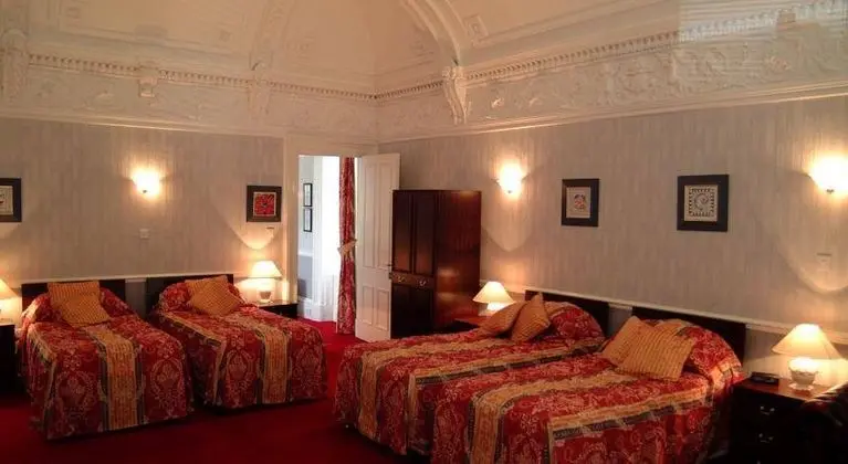 Embassy Apartments