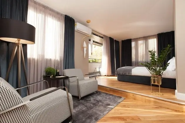 The Embassy Bar & Suites