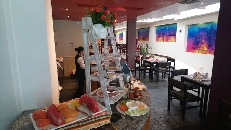Embassy Quito Hotel - Yerinde Yemek