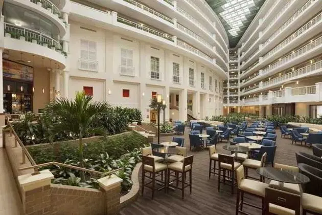 Embassy Suites Alexandria - Old Town