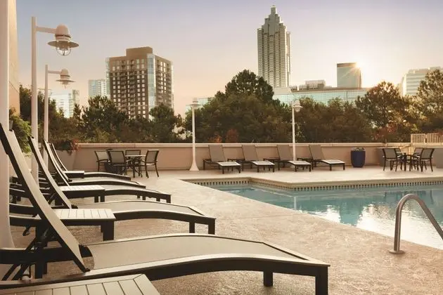 Embassy Suites Atlanta - at Centennial Olympic - Havuz