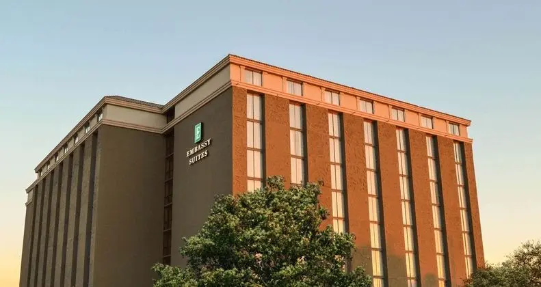 Embassy Suites Austin Central - Dış Mekan