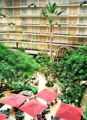 Embassy Suites Birmingham 