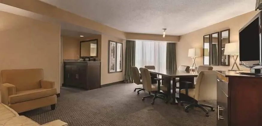 Embassy Suites Birmingham 