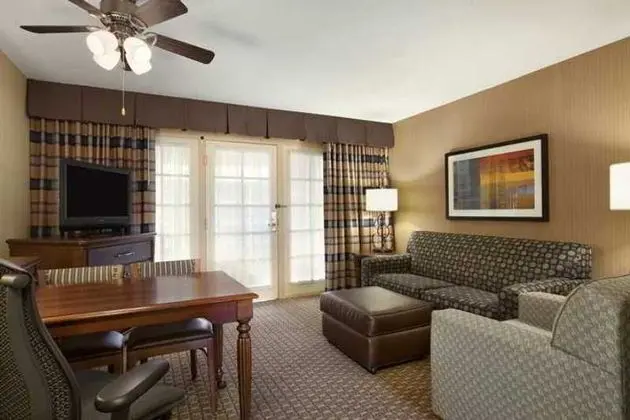 Embassy Suites Bloomington